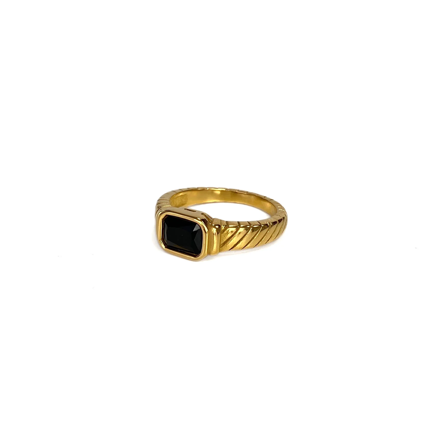 Lucia Ring Black - Image 5