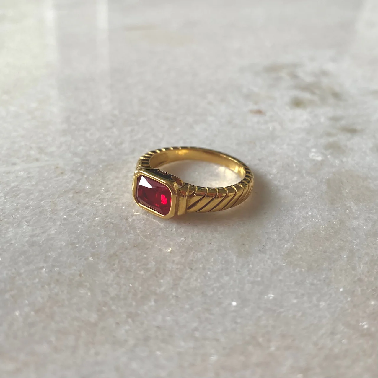 Lucia Ring Red - Image 3
